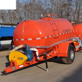 維護(hù)和保養(yǎng)水罐拖車時應(yīng)注意哪些方面？